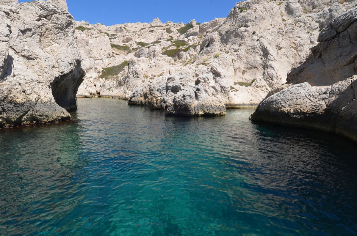 Ile de Pomègues - Calanque des Cambrettes - SailEazy